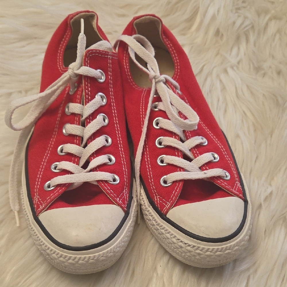 Converse All Star Red Canvas Shoes - Picture 3 of 5